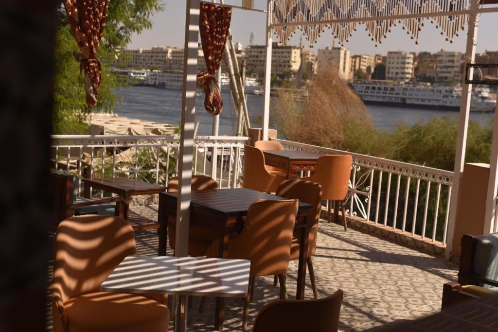 Kana Kato Aswan Luaran gambar