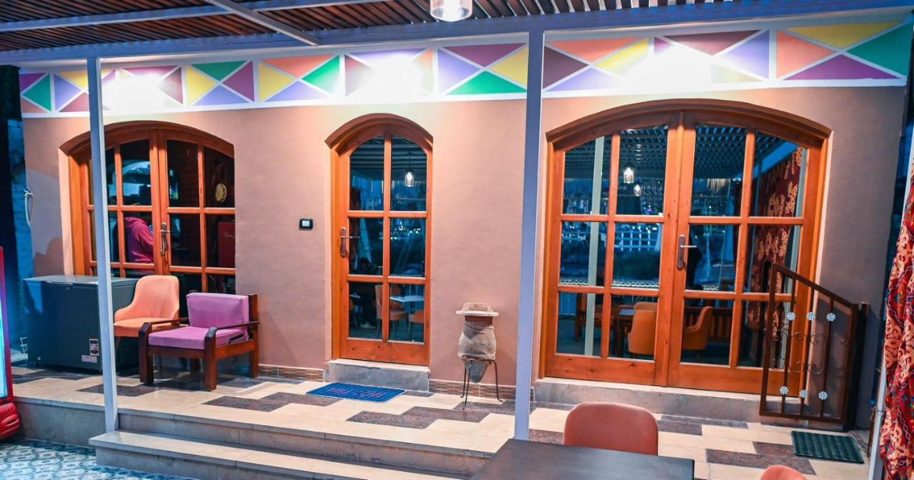 Kana Kato Aswan Luaran gambar